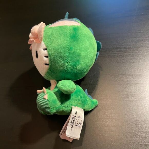 Sanrio Hello Kitty Green Dragon Costume Small 7" Plush - Picture 3 of 3